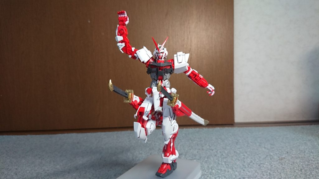 10年前のキットとはいえMGなんで可動範囲は良好ですね