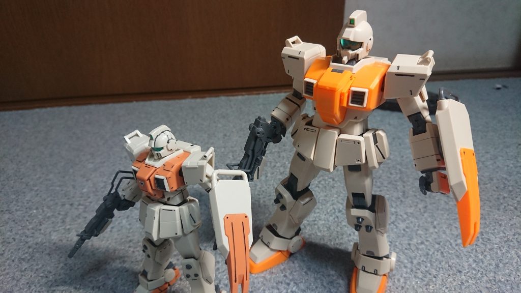 MGと並べる
色合いが落ち着いた感じになってますな