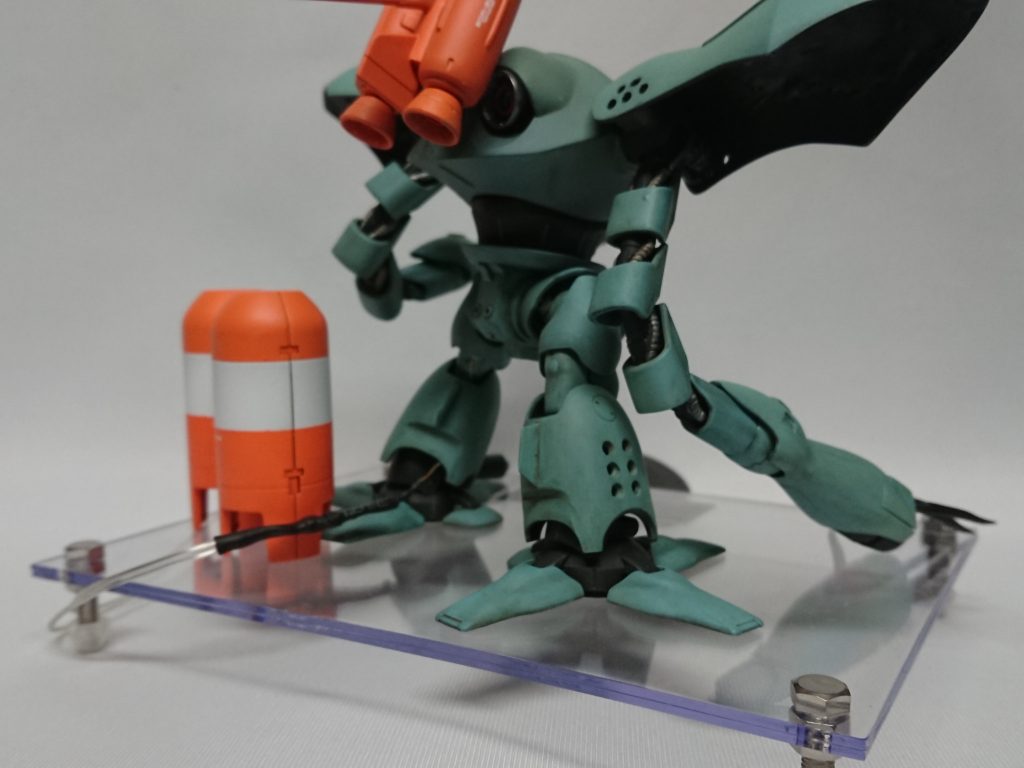 HGハイゴック＠小細工（全塗装・電飾）–3枚目/制作者：つしま