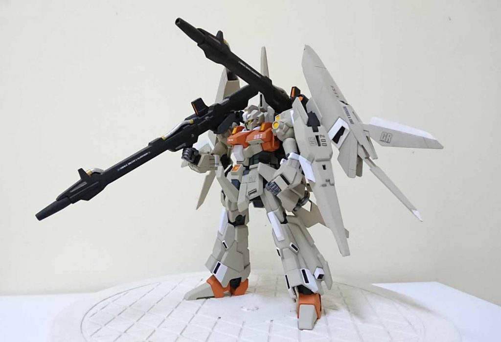 ベージュ＆オレンジの配色が、とてもGOOD！