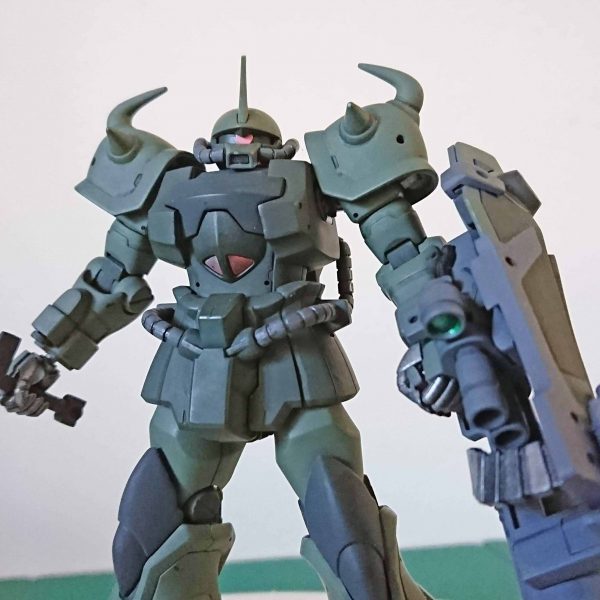 HGUC グフカスタム　これまた緑塗装…