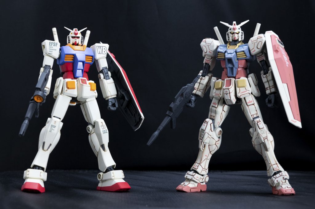 普通のガンダムとのツーショット。