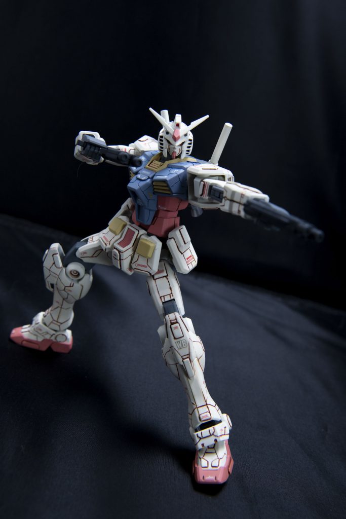 HG GBNベースガンダム–7枚目/制作者：ハブヲ