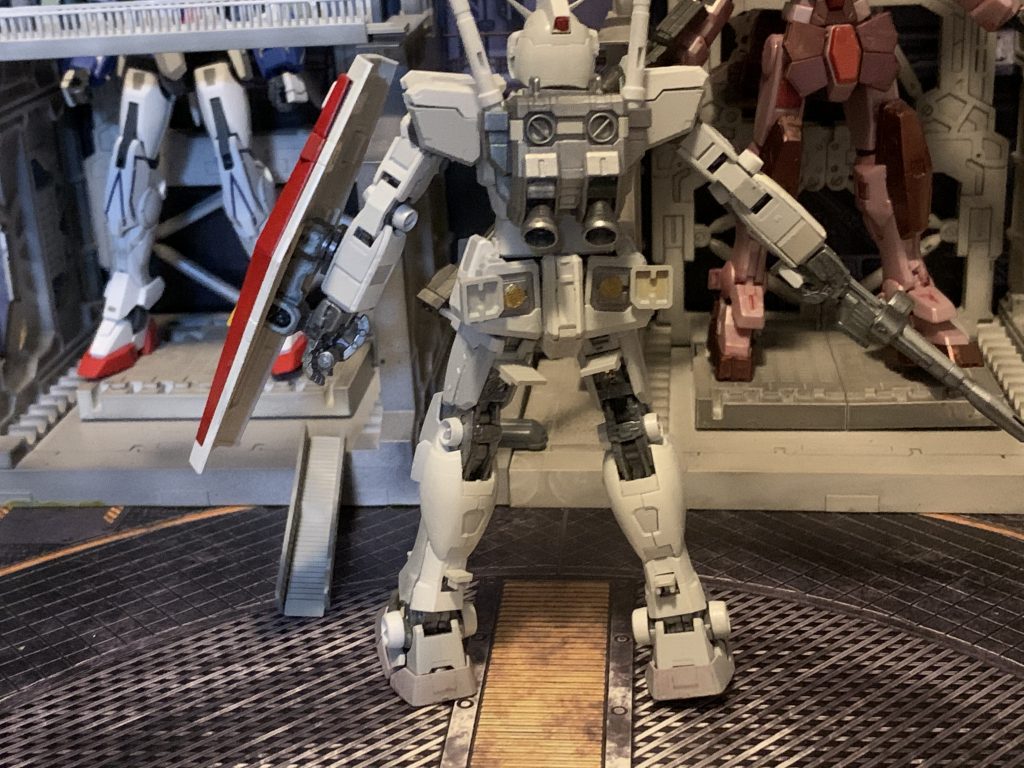 RG ガンダムで　ハッチオープン–2枚目/制作者：@cozun3