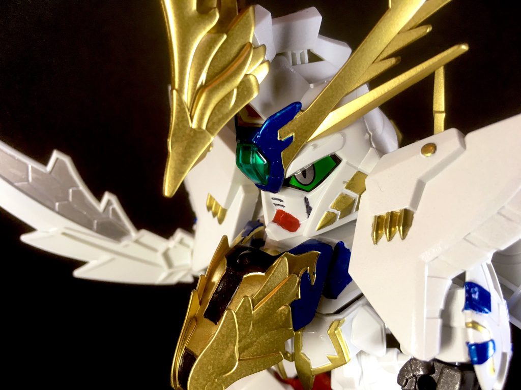 このたび『機動戦士ガンダム 閃光のハサウェイ』劇場版特報を記念して、製作させて頂きました。
カラーリングを微変更しています。
白と金の地以外は、司馬師ペーネロペーの元デザインよりも本家オデュッセウスガンダム寄りの色調を意識しました。