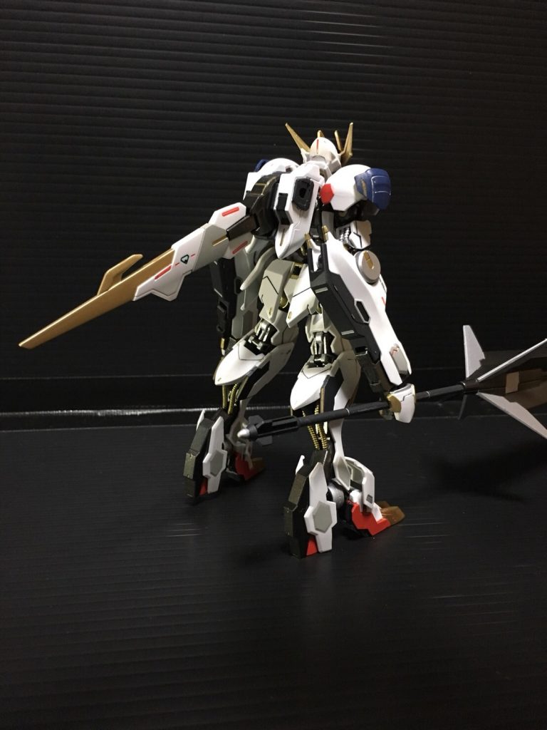 多分この頃から装甲の裏側とか気になって塗り始めたんですかね。