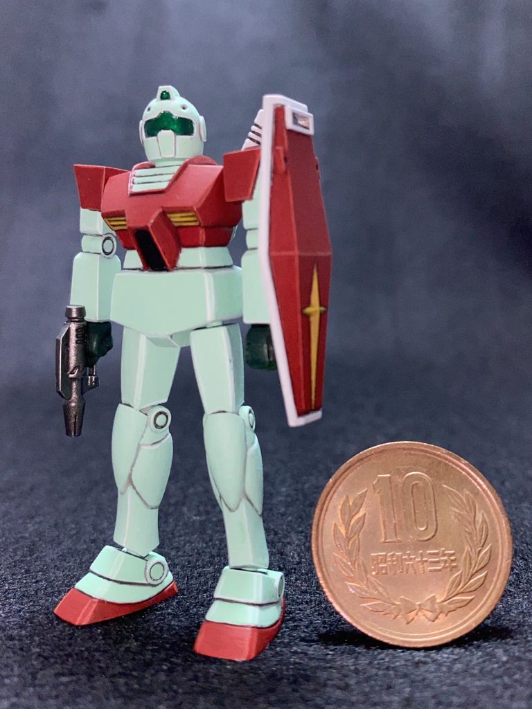 1/144旧キットをそのまま1/2にしたガンプラコレクションなので、旧キット同様に腕の取り付け位置を少し上げてやりました。