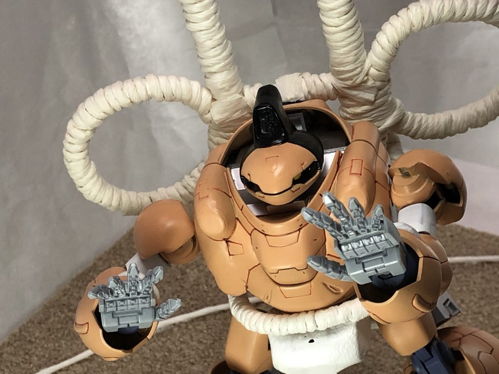 遠距離武器としてマゲにはハイメガキャノン搭載　通称マゲキャノン