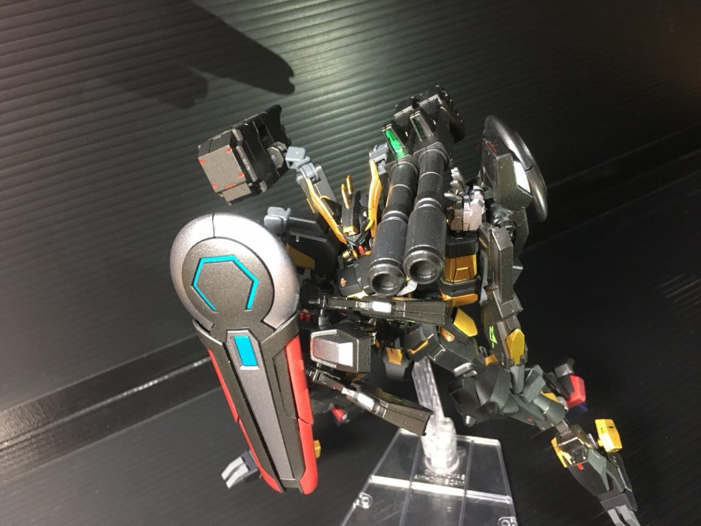 ダブルキャノンは使用時に砲身が延長します。