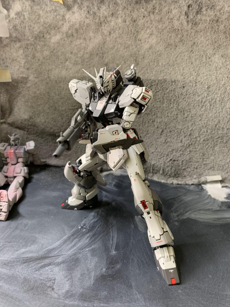 調べたらバースト可能でグレネード付きの殺意高いビームライフル