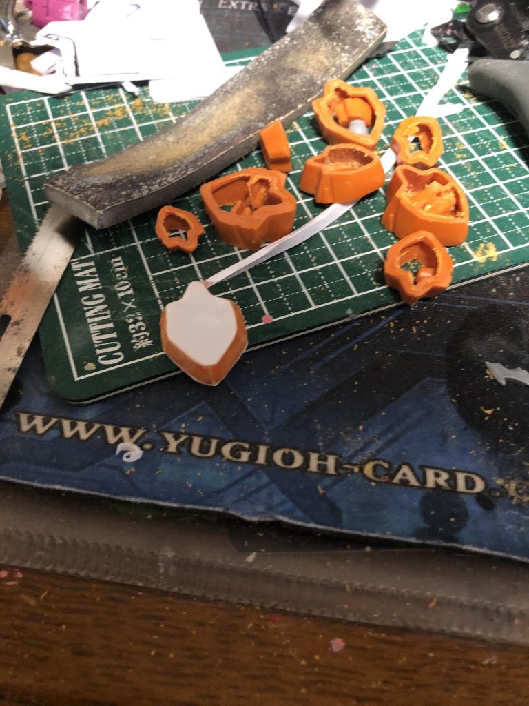 しっぽはこんな感じで作ってます。