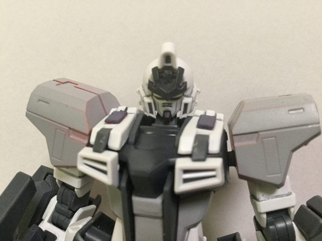 頭部アップ
ダガー系を意識してみました