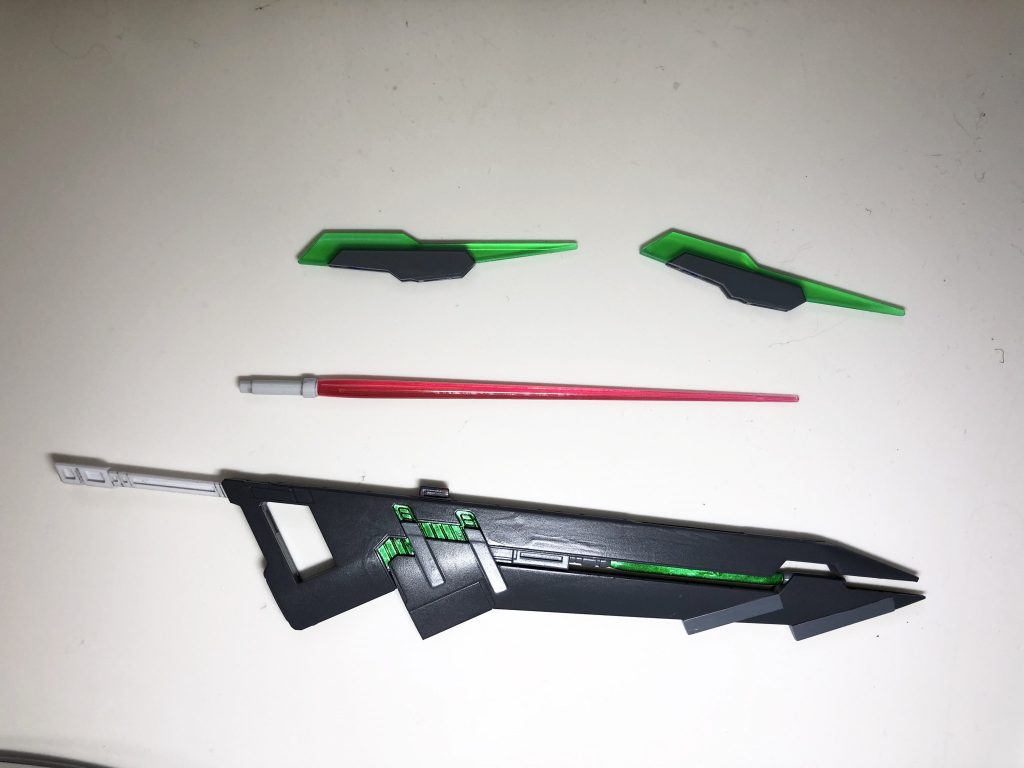 武装
GNバスターソード アルケーのものを流用
GNソードビット2基 クアンタのビットCを流用
GNビームサーベル GN-Xと同型 左腰部装甲に装備