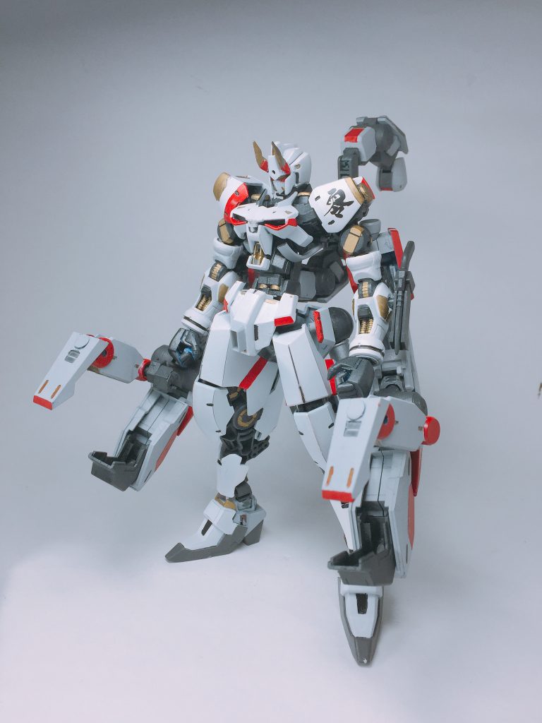 第三の形態
バックパックがパワーアームとなる