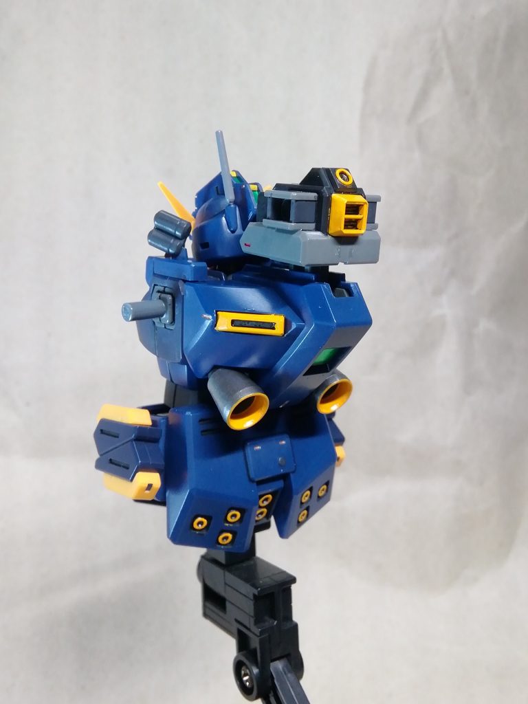 ここまで組んだあたりでテンション上がって2号機からヘイズル改へ路線変更。