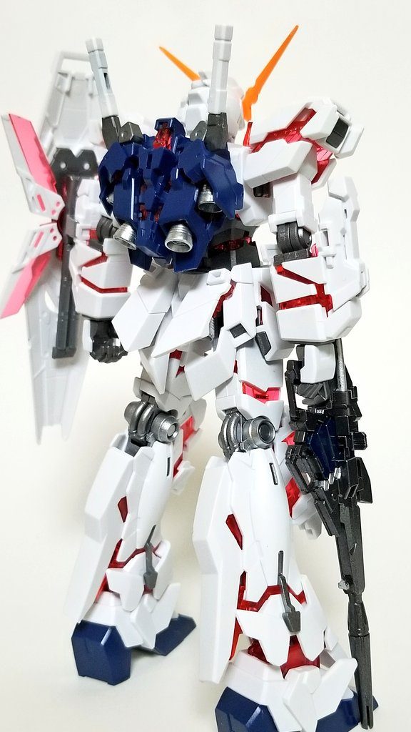 HGユニコーンガンダム–4枚目/制作者：ちょむ