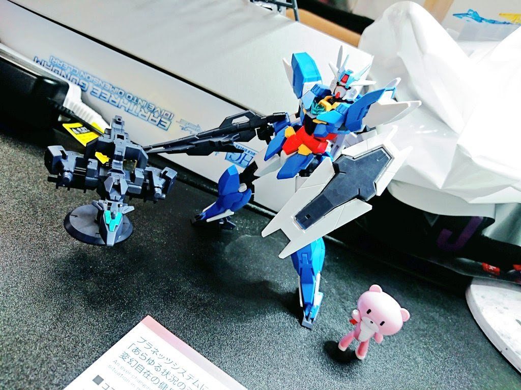 久しぶりのMS…HGなのにめっちゃ時間かかりました…_:( _ ́ω`):_とりあえずパチ組み!