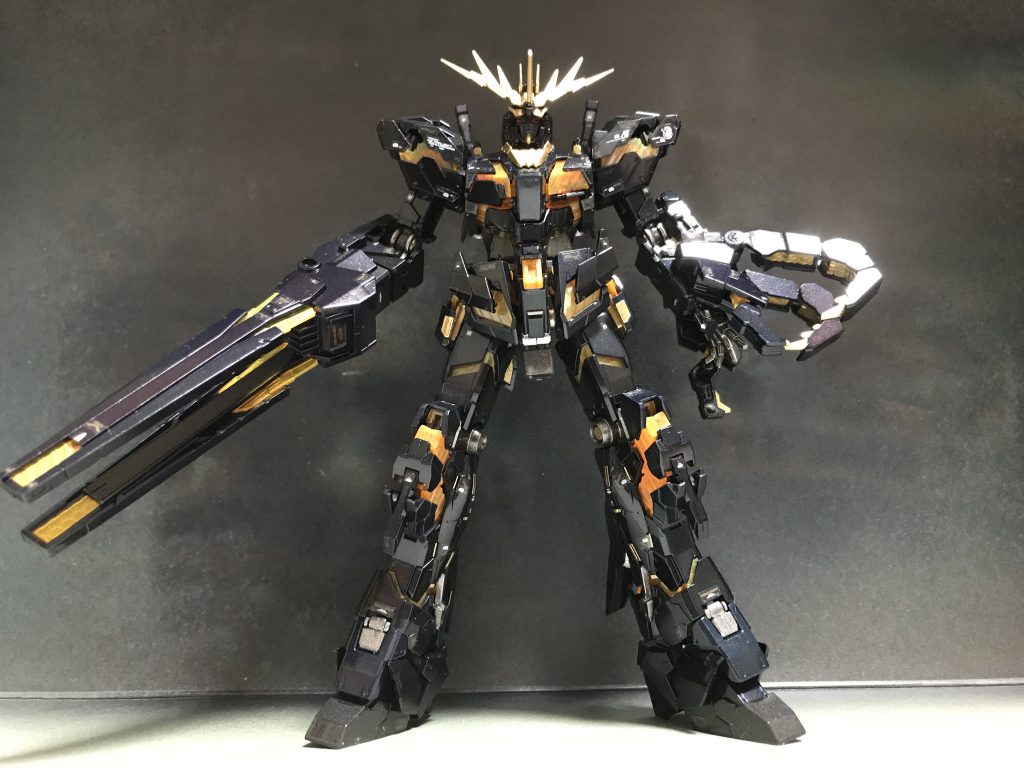 ユニコーンはもともと細身ですが、アームドアーマーBSとVN、とても迫力があります!