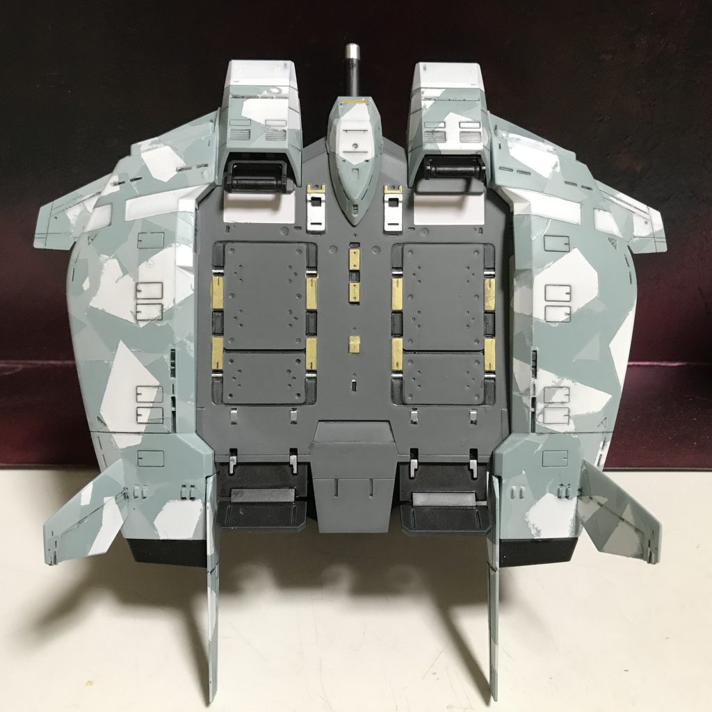 この時期「スプリッター迷彩（フェリス迷彩）」というものに関心があって挑戦しましたが、なにか違う物ができました（汗）