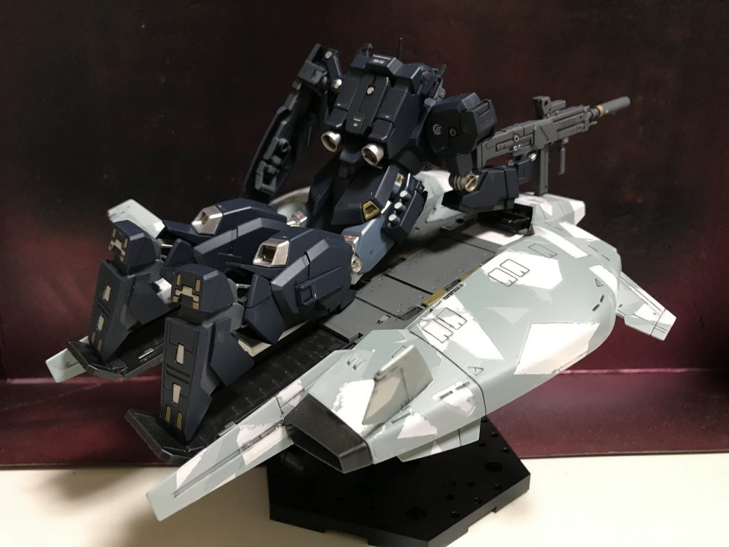 関節もよく動き、ポロリ要素もなく、ガシガシ遊べるキットです(^^)