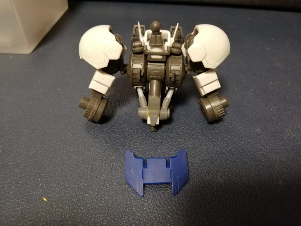 銅は3mm延長　横にコトブキヤの円柱？の中をパテで埋めてパイプくっつけただけ
延長したときにこの手法で改造すると簡単に様になります