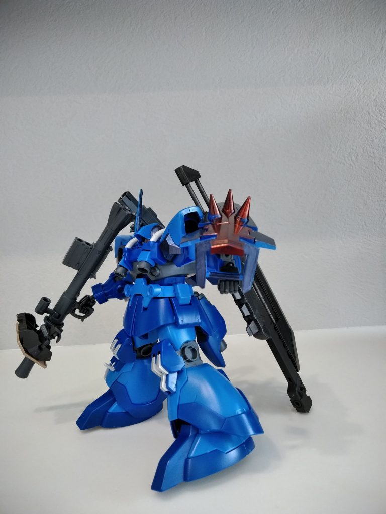 複合シールド
後にR35で2つ持ちになった使用のしやすさ
カラーリングはイフリート改を参照。