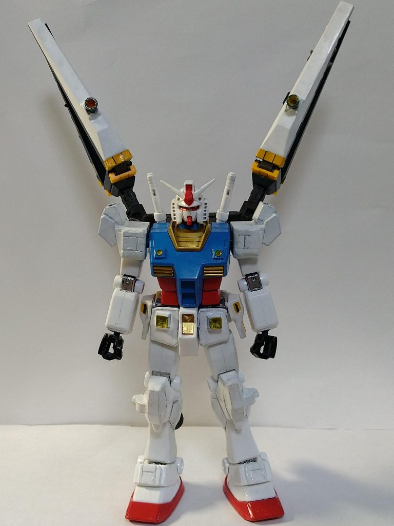 フィンファンネルを動かして、
Yの字に出来ます。
これもY作戦の一環です(笑)