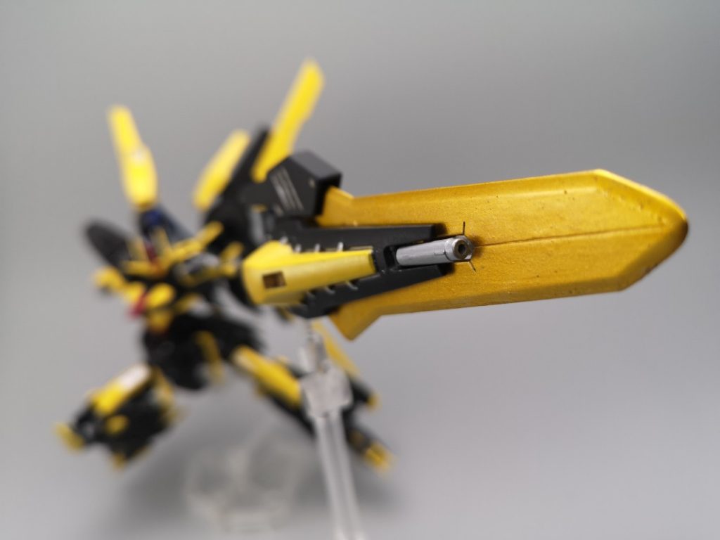 このようにシグルクレイモア単体を突撃させる、というシチュエーションも可能です