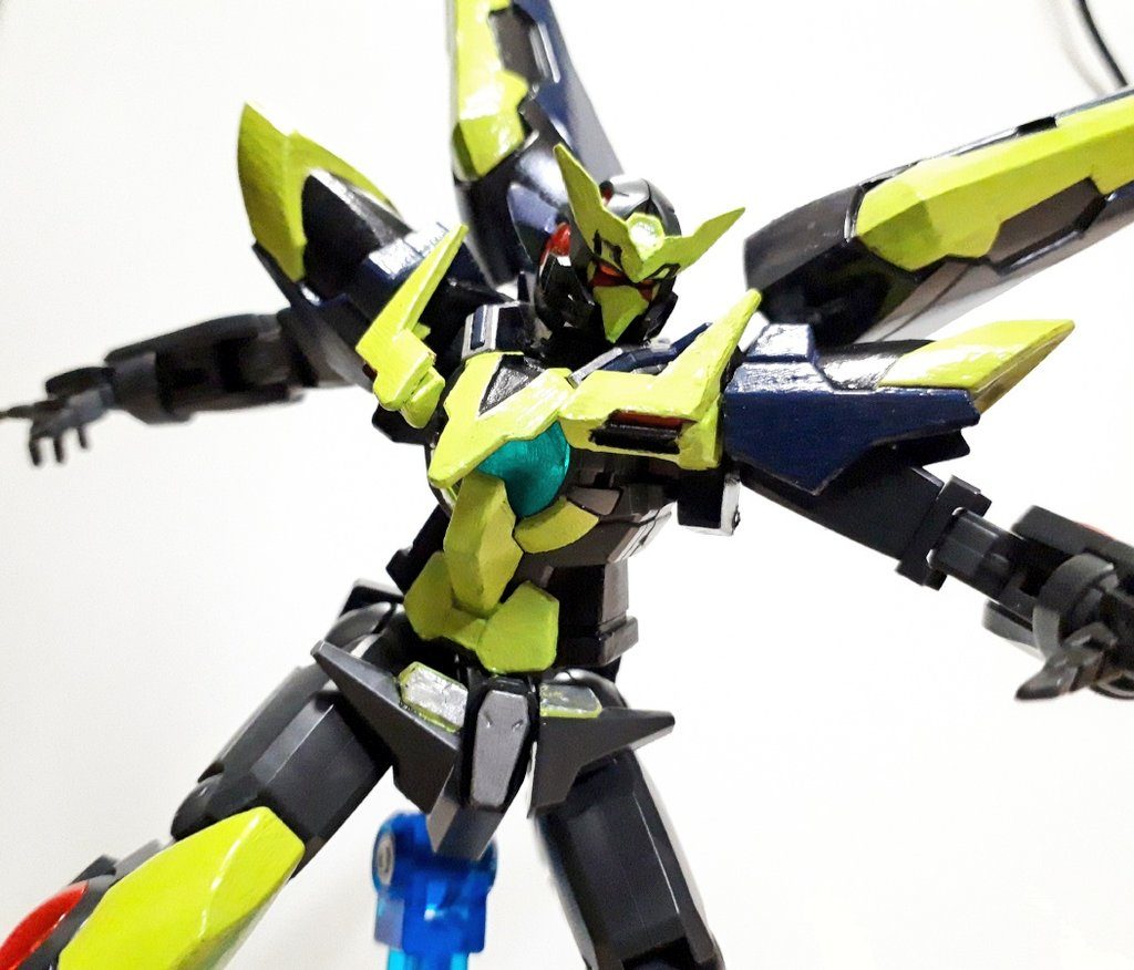 胴体のGNコンデンサーのみ透明プラ板で自作しています。