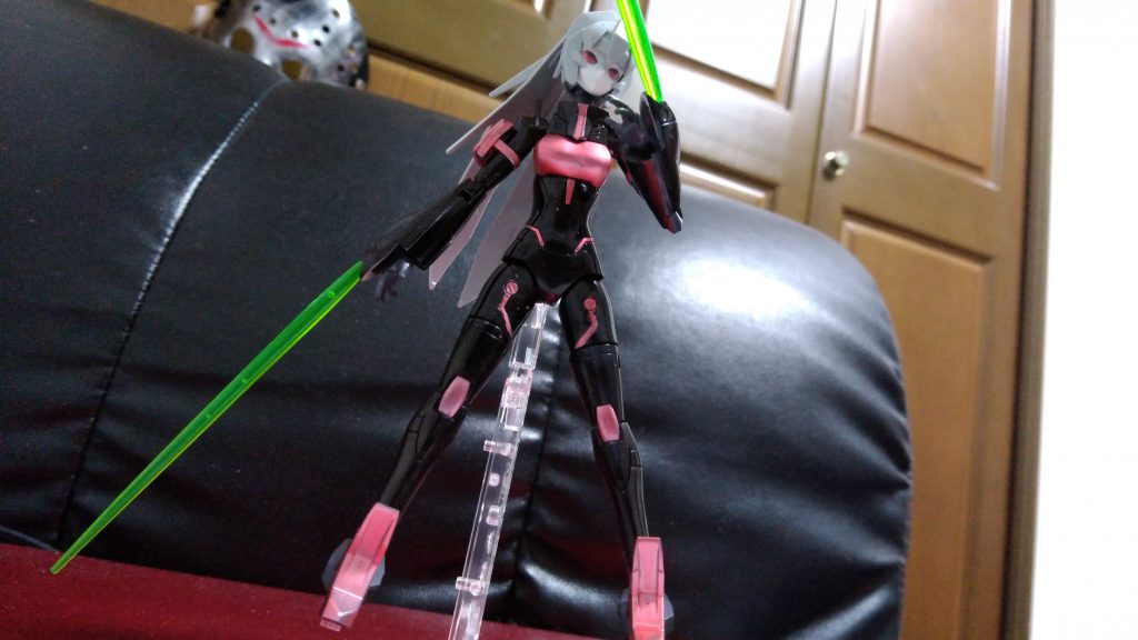 悪の魅力に取り憑かれるメイ