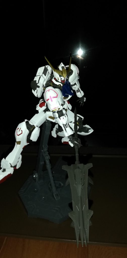 メイス装備
バルバトスと言ったらこれ、ポーズもこういうのが多そうw