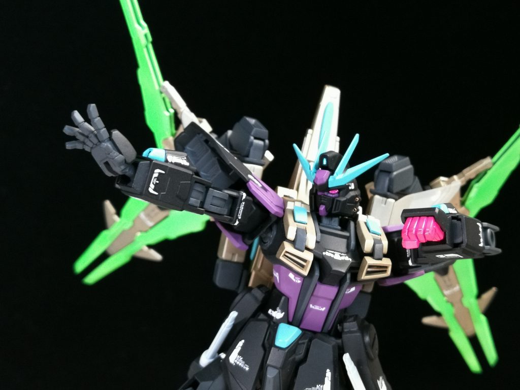 ·ビルドブレイクナックル
オマケでビルドストライクらしく拳を付けてみました(笑)
色はビルドナックルとは逆に赤で👍
最後までご観覧いただきありがとうございました!!