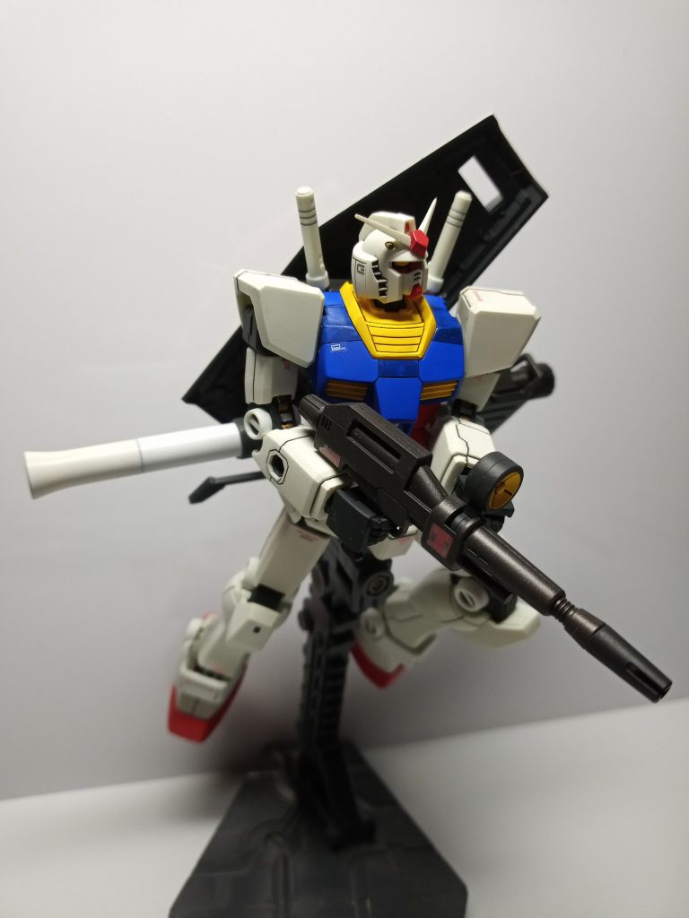 HGガンダムリバイブ–4枚目/制作者：Hattori0614