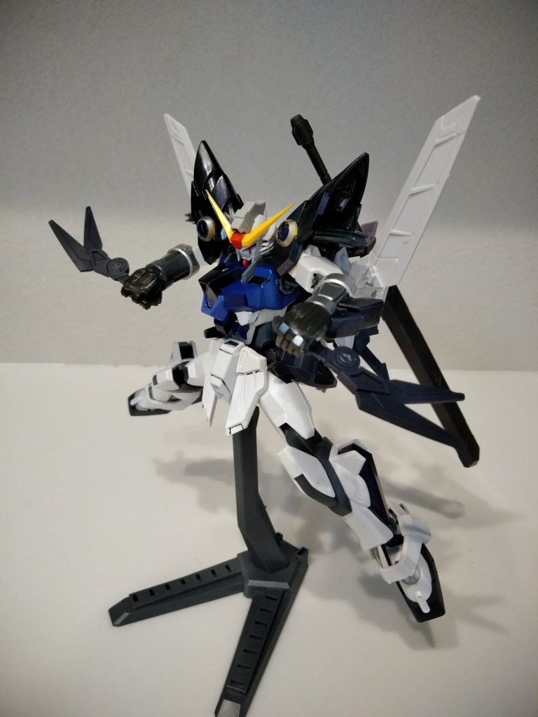 フラッシュビームエッジは実体剣に