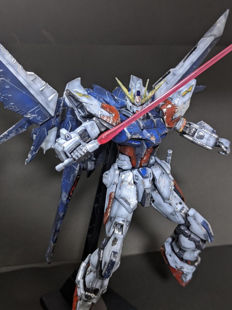 鍔迫り合い風ビルスト！
余談なんですが自分はガンダムゲームはEXVSやバトオペ２などやっていると先程からビルストやザクアメとゲームでの呼び方で呼ぶ癖がつくようになったなぁとすごく思いますねぇ。みなさんも同じように略すんですかね…運命とか簡八やワダジム、pストとか！ゲームやってない人でも言うのかな?