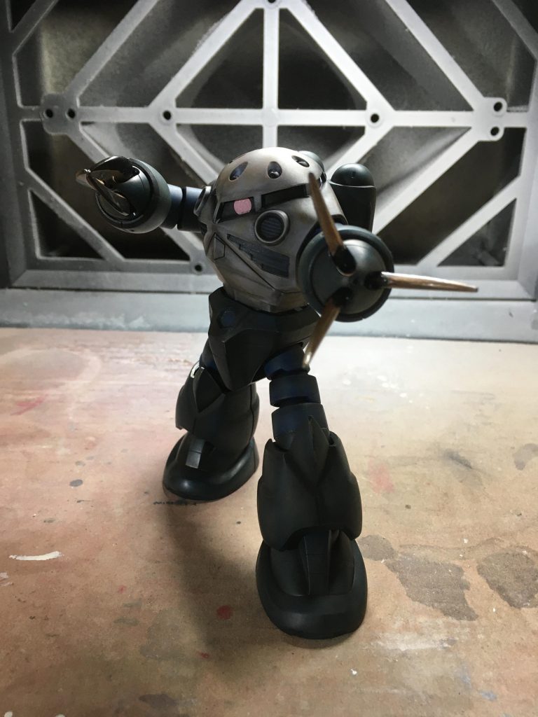 逆光で雰囲気出してみました。