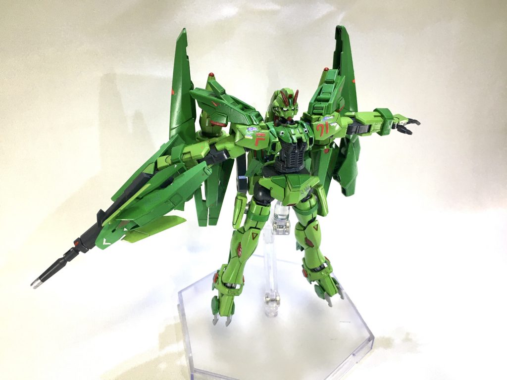 F91 スワロウ　合体基本形態