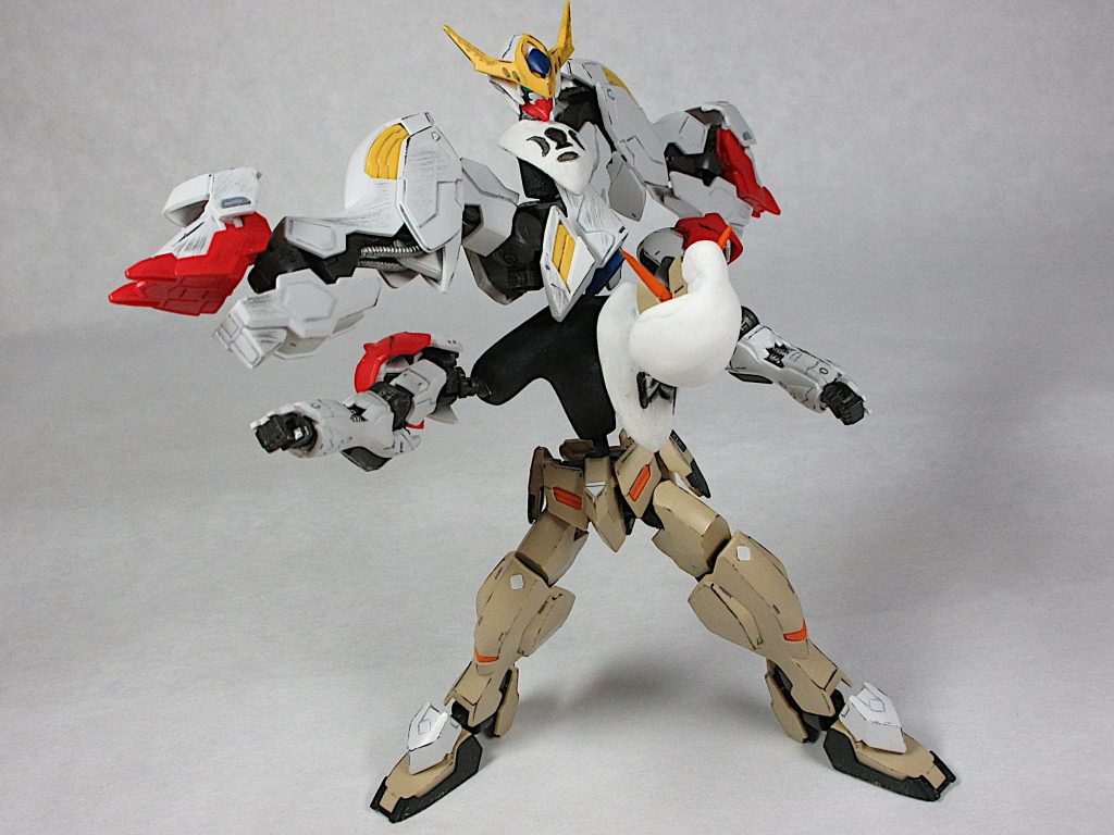 ギガンティック・パンチ！