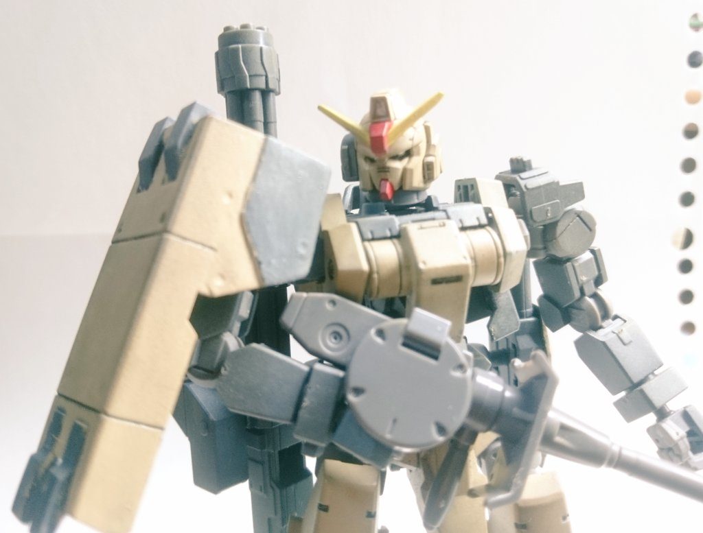 answerさんのふりもで鉄血コンペに参加させて頂いた作品になります。
ゲイレールの頭部を陸戦型ガンダムのものに取り替えた事に加え、いくらかの改造塗装をしてみました。