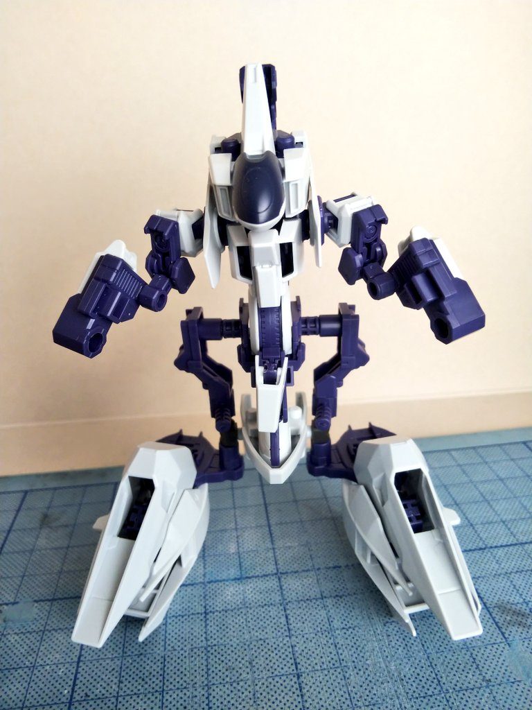 「ほぼ無加工」と書きましたが、カットや接着はしておらず軸にテープを巻いて太くしたりしています。