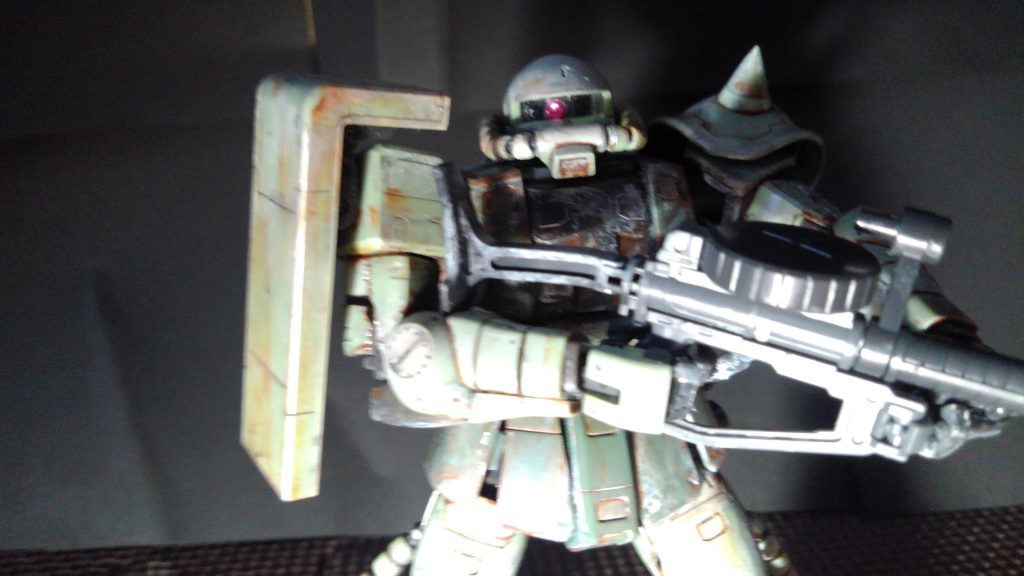 モノアイは手芸のビーズを使いました