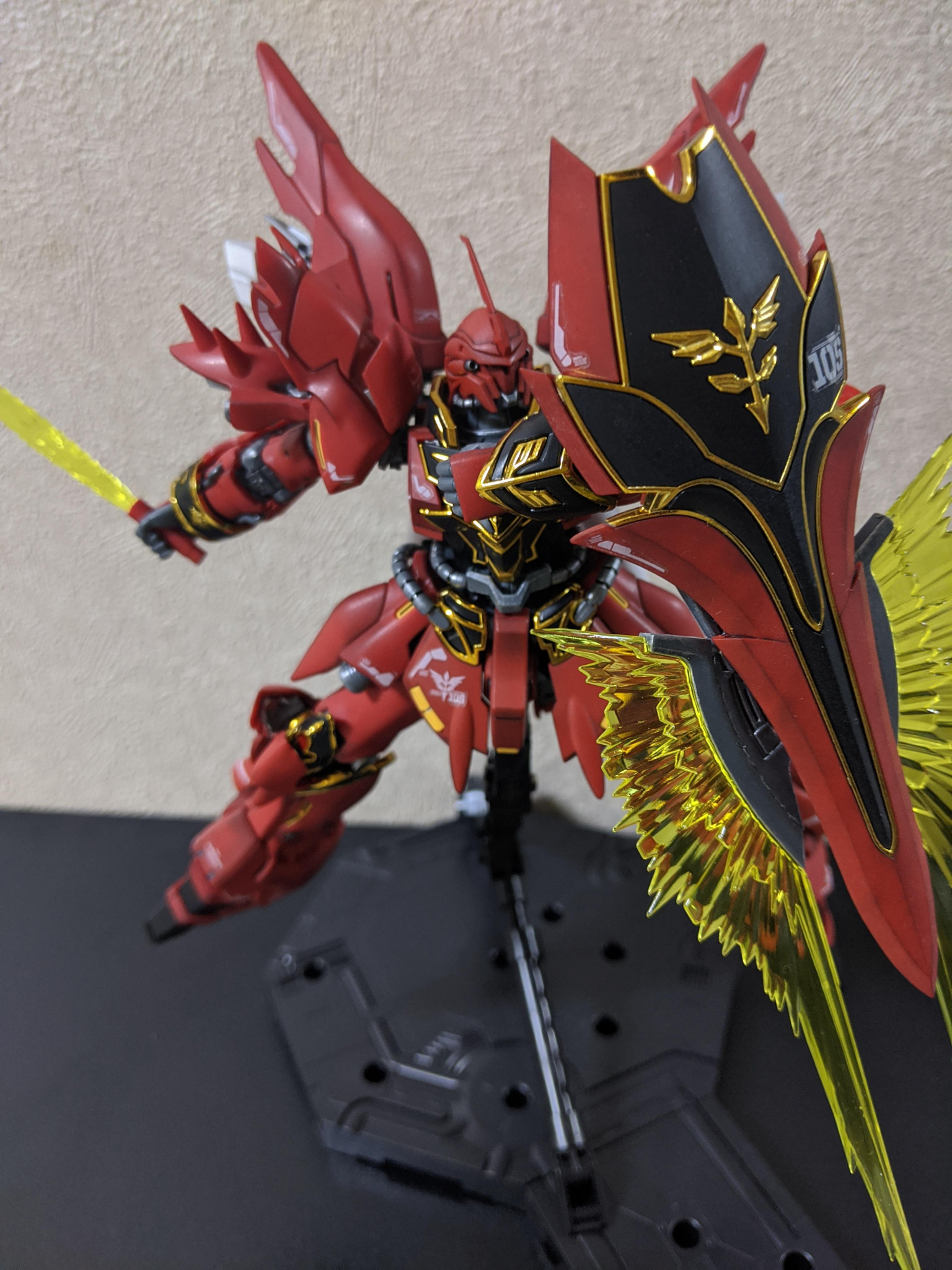 RG シナンジュ シャドーグラデーション全塗装済完成品 - プラモデル