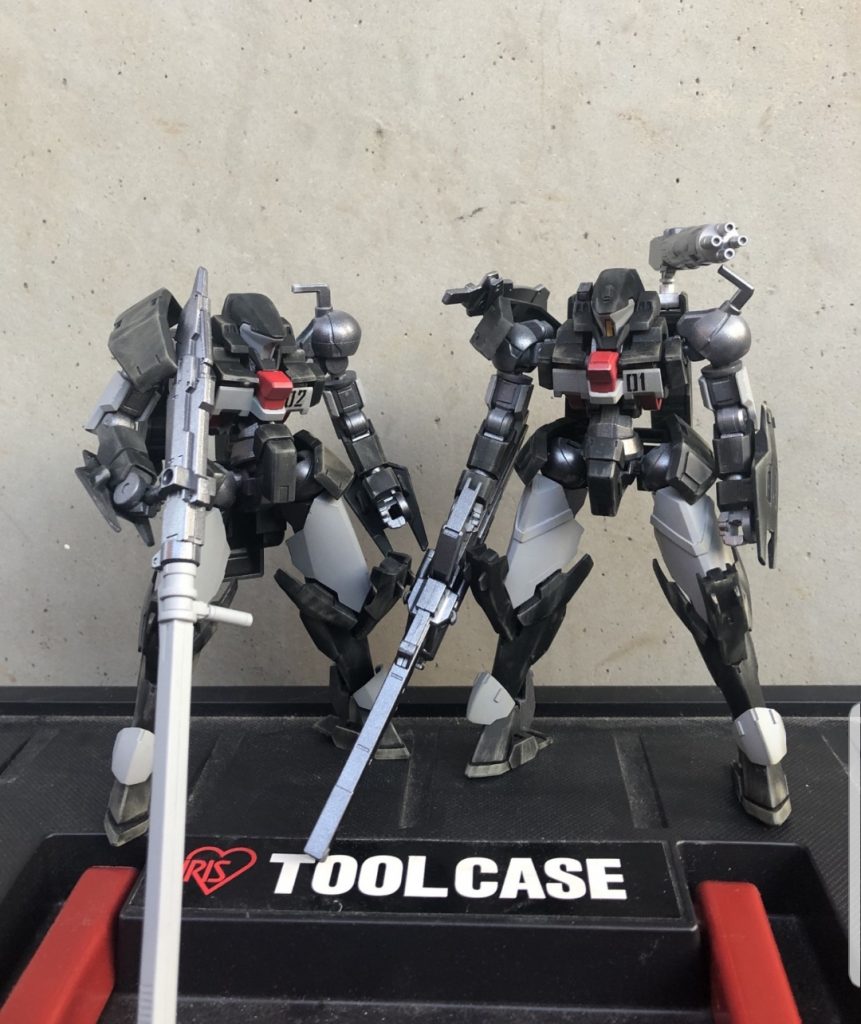 友達のとツーショット！
友達が1号機僕が2号機です！