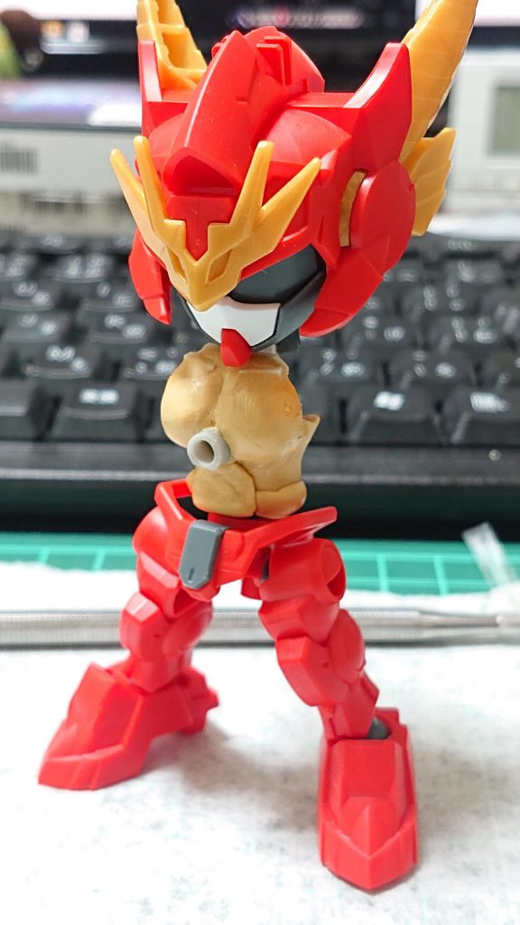 あとはひたすらパテとプラ板で盛って削って