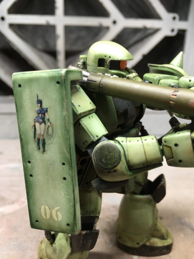 ZAKUⅡ 量産型 HGUC040–3枚目/制作者：石井真幸