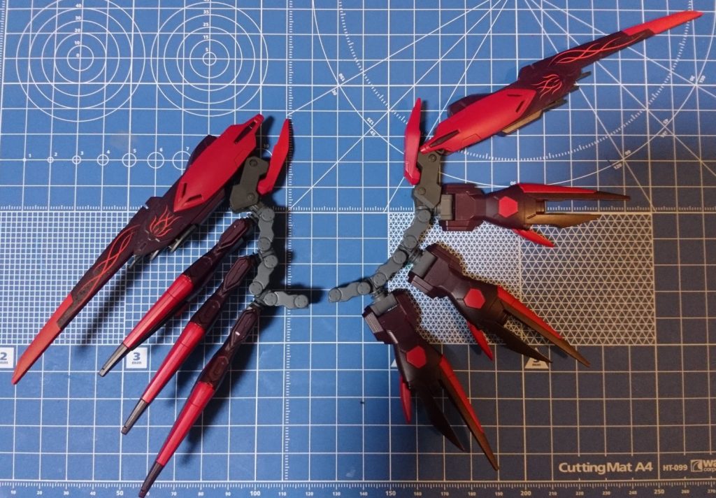 [フレキシブルブースター]
アスタロトの腰パーツを贅沢に３セット使用しました。