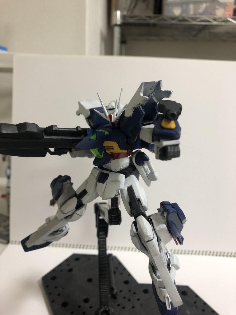 ビームサブマシンガン
これもプラ板を積層して作りました。