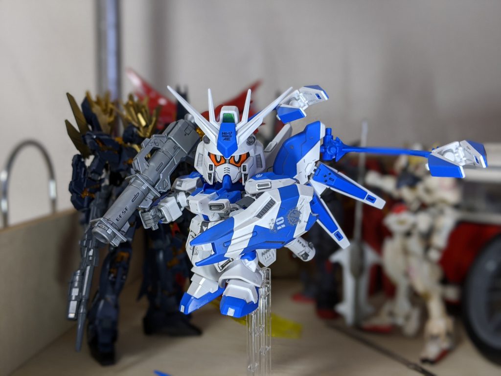 完成後全体像。パケ絵ぽくしたかったんですが、ファンネルの射出パーツの融通がきかずちょっと残念。