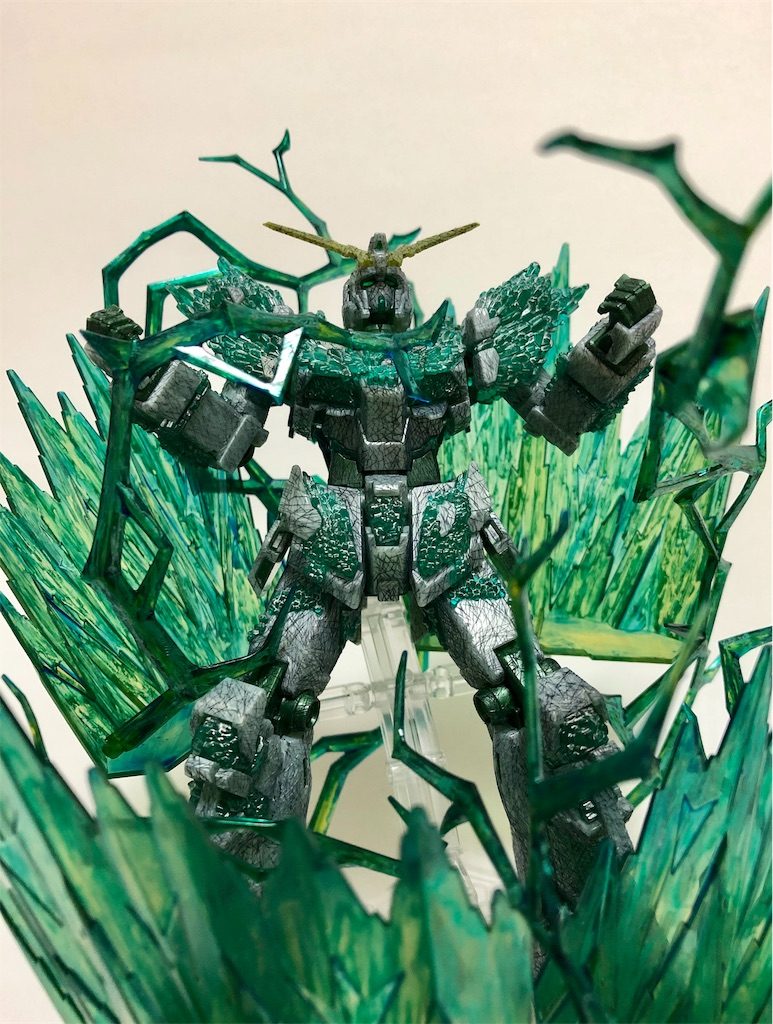 HGUC ガンダムベース限定 ユニコーンガンダム（光の結晶体）〜シルバーグリーンVer.〜–5枚目/制作者：すてでぃ