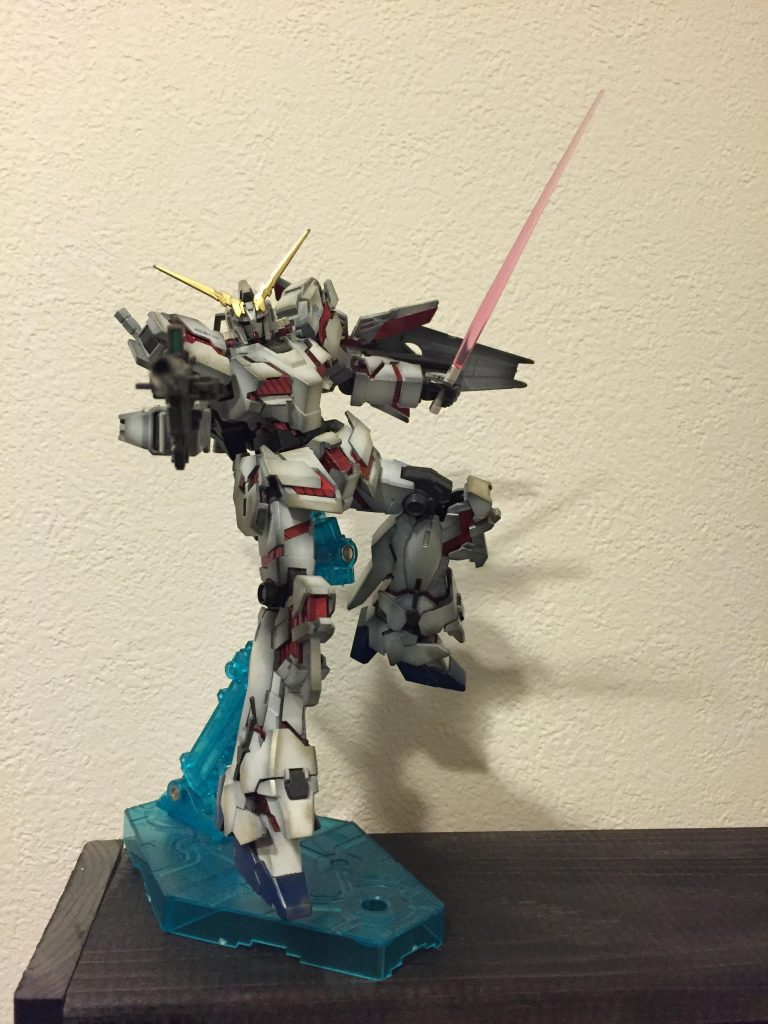 上のユニコーンも塗装しました(^^)